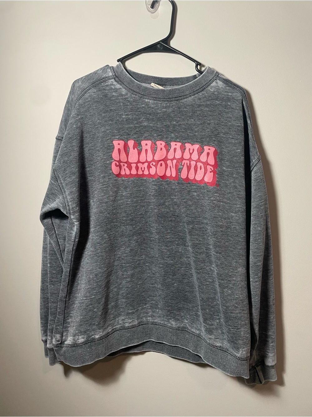 Alabama Crimson Tide Gray Crewneck Sweatshirt with Pink writing Women’s M